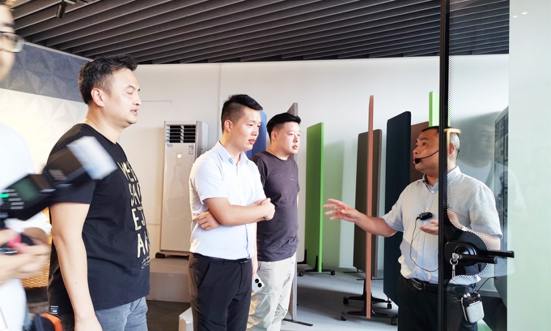 Leaders visited GOODSOUND Acoustic to inspect the work-3