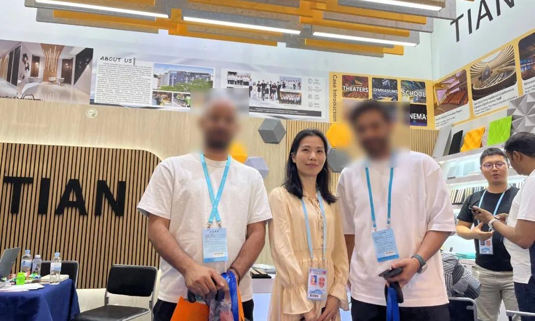 GOODSOUND Acoustic Group Debuted at the 135th Canton Fair-6